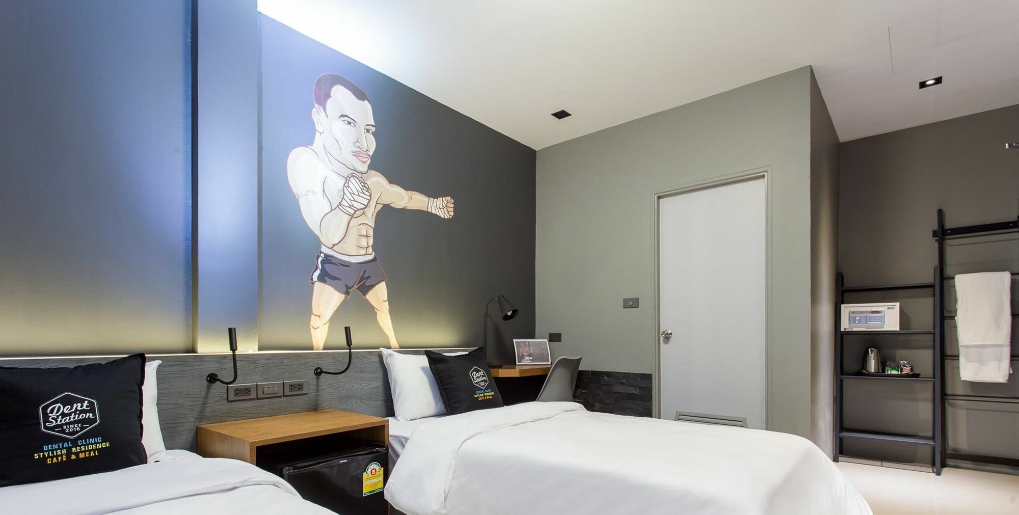Hotel Dent Station Resident Phuket Esterno foto